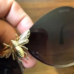 Gucci | Accessories | Gucci Gold Black 4k Plated Bee Aviator  display picture 1